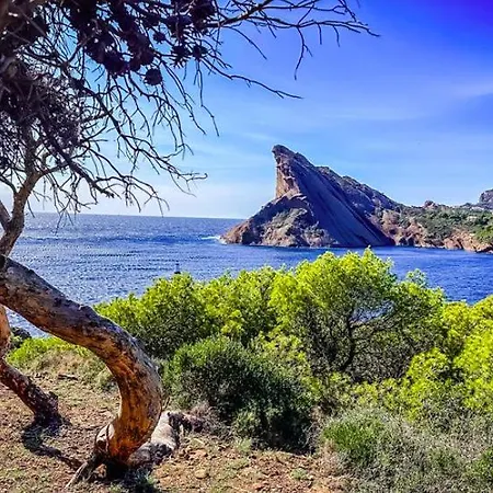 Joli Sur Le Port Proche Des Plages ! Appartement *