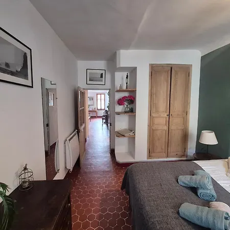 Apartmán Joli Sur Le Port Proche Des Plages ! *